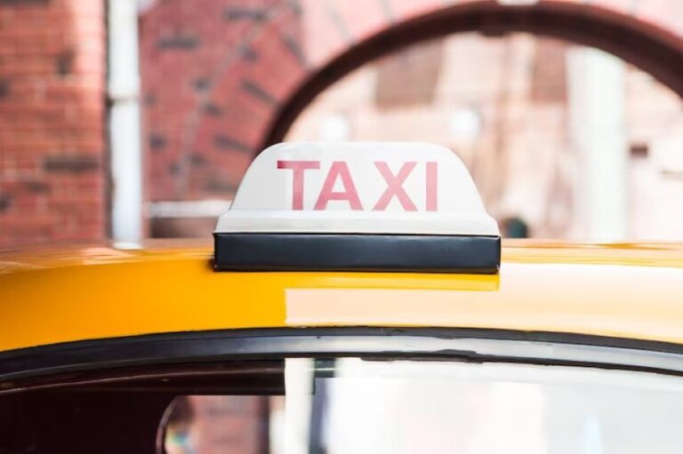 Comment utiliser les services des centrales de taxis ?